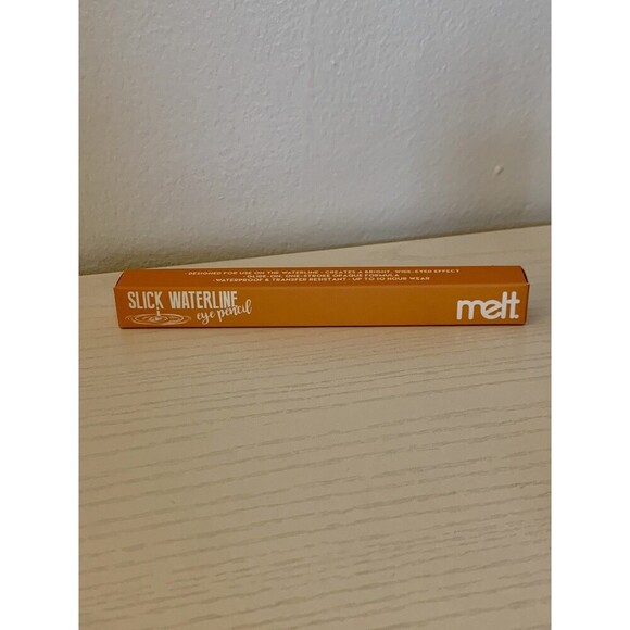 MELT Slick Waterline Eye Pencil * APRICOT CREAM *042oz Full Size *** NEW - Picture 3 of 7